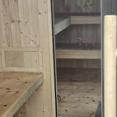 Gemuetliche Mit Sauna Apartmán *